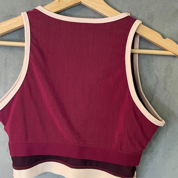 Fabletics Luana Midi Sports Bra 2 Tone sz. Small - Picture 8 of 9